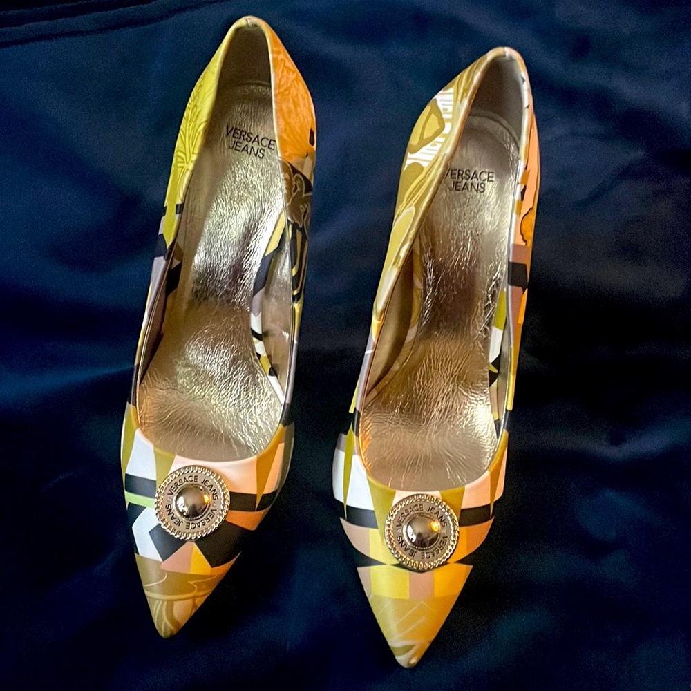 Versace high heels, multicolored with sleek gold heel.